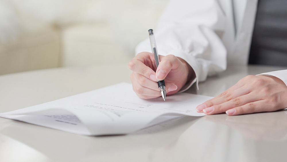 雇用のための書類